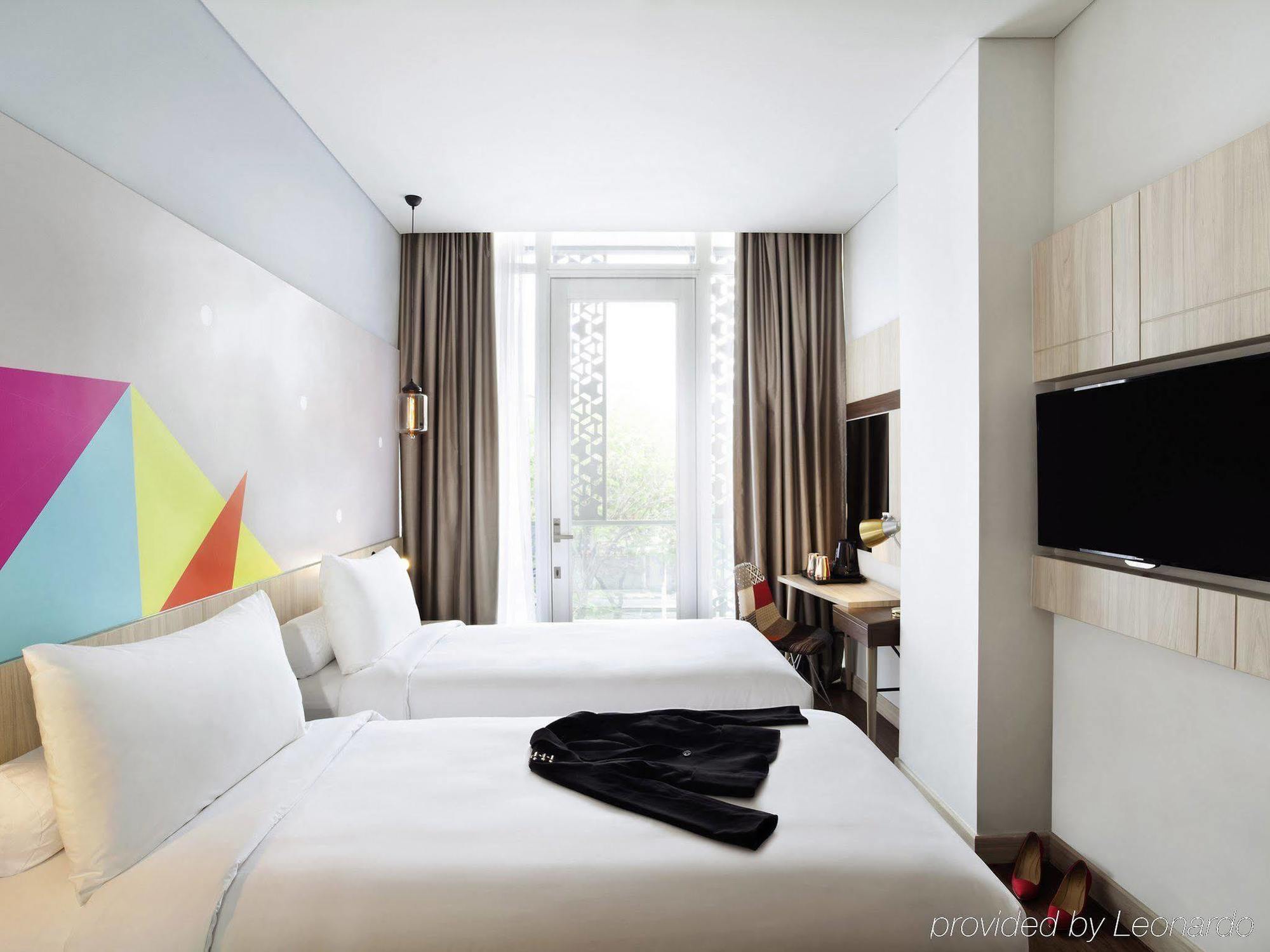 Ibis Styles Jakarta Sunter Ngoại thất bức ảnh