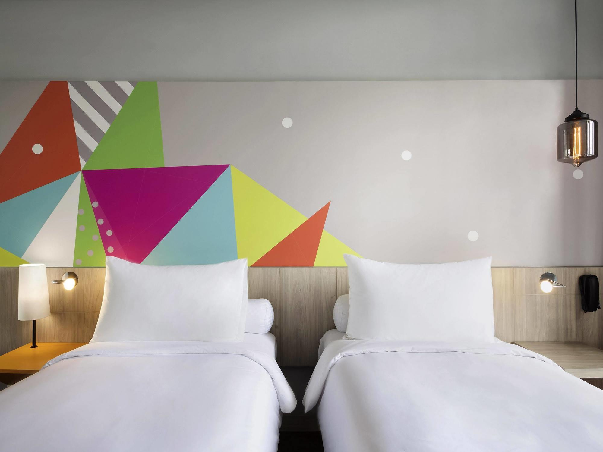 Ibis Styles Jakarta Sunter Ngoại thất bức ảnh